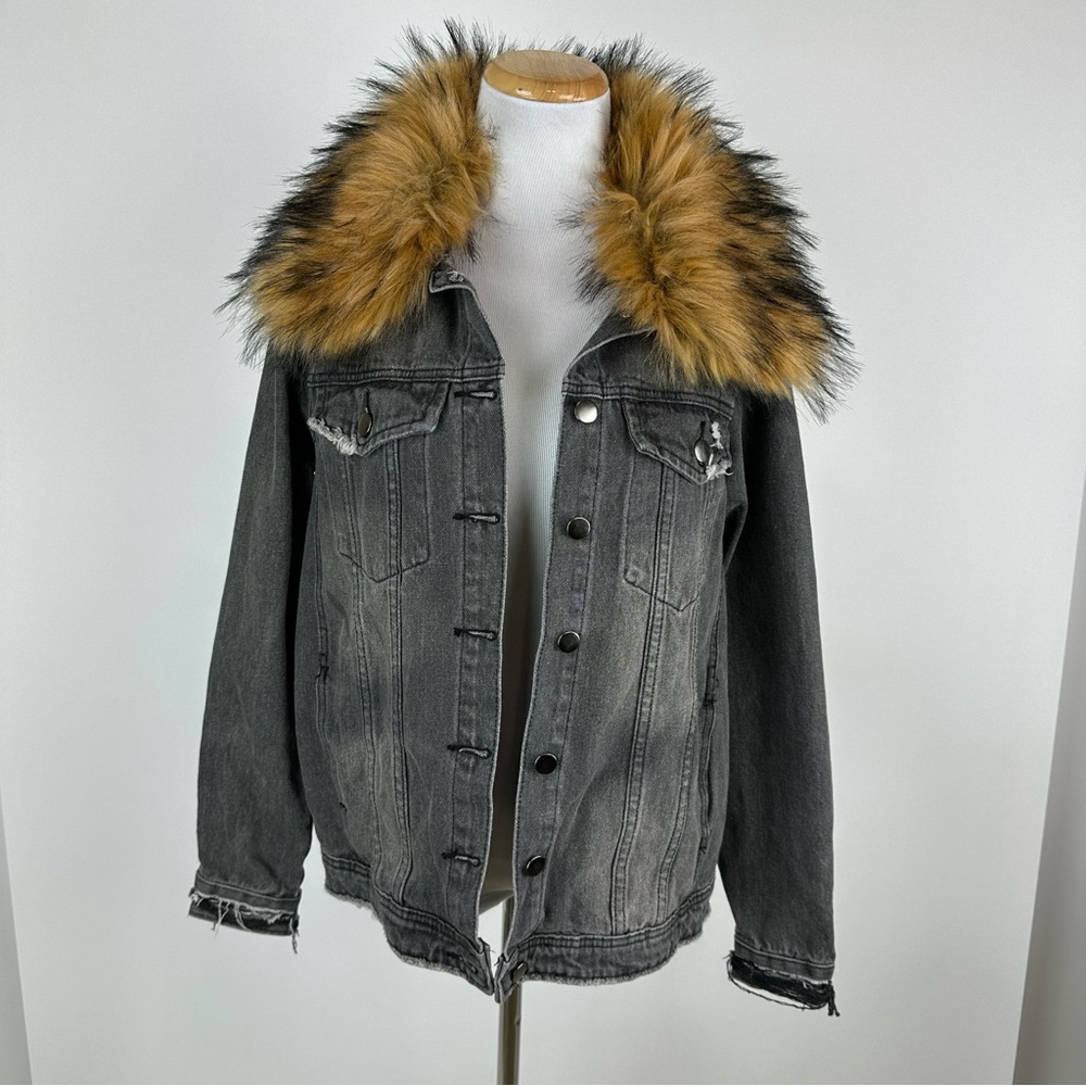 Buddy Love Distressed Denim Faux Fur Removable Collar Jacket Small